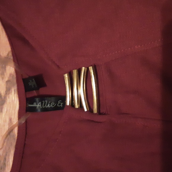 Allie & Rob brand dressy blouse - Picture 4 of 5